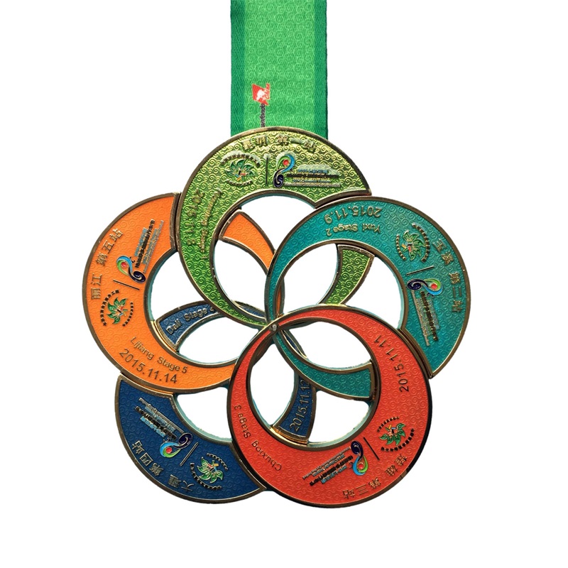 ถ้วยรางวัลและเหรียญที่กำหนดเองกีฬาทองคำกีฬาการขี่จักรยานทางทหาร
